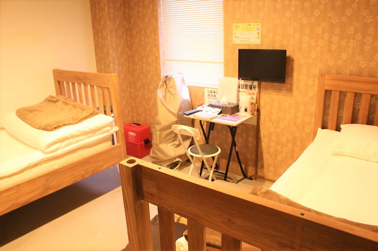 Yadokari Namba Hostel Osaka Exterior photo